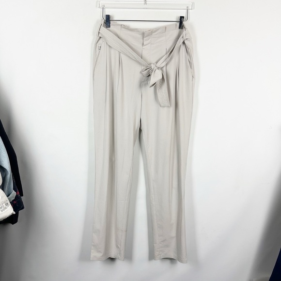 Athleta Skyline Pant II in Silver Gray - Picture 2 of 7